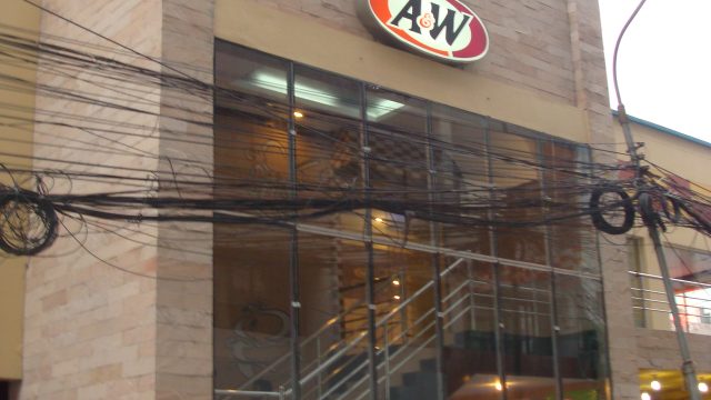 House De Arch - A&W